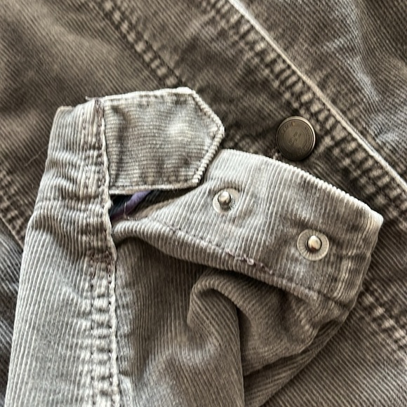 Eddie Bauer corduroy jacket - Picture 3 of 4